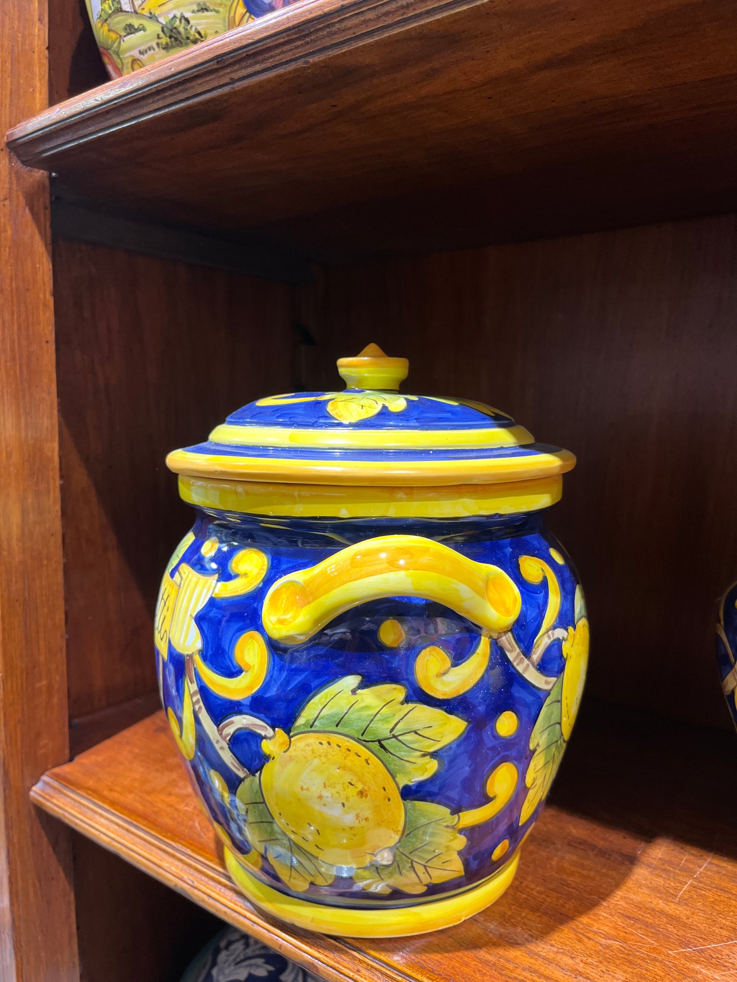 Ceramic cookie jar