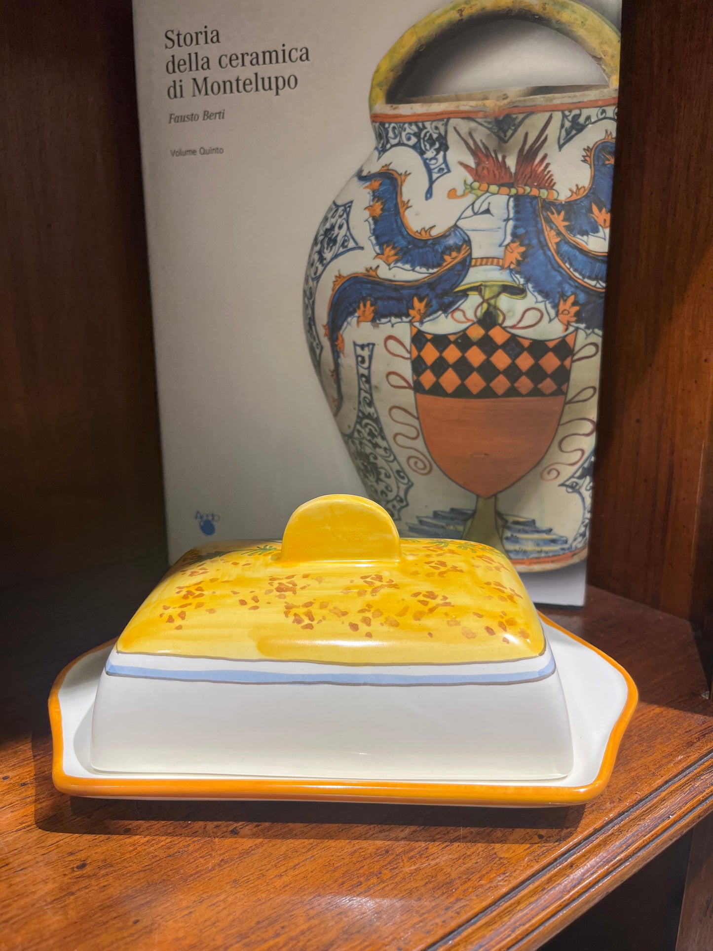 Ceramic butter dish