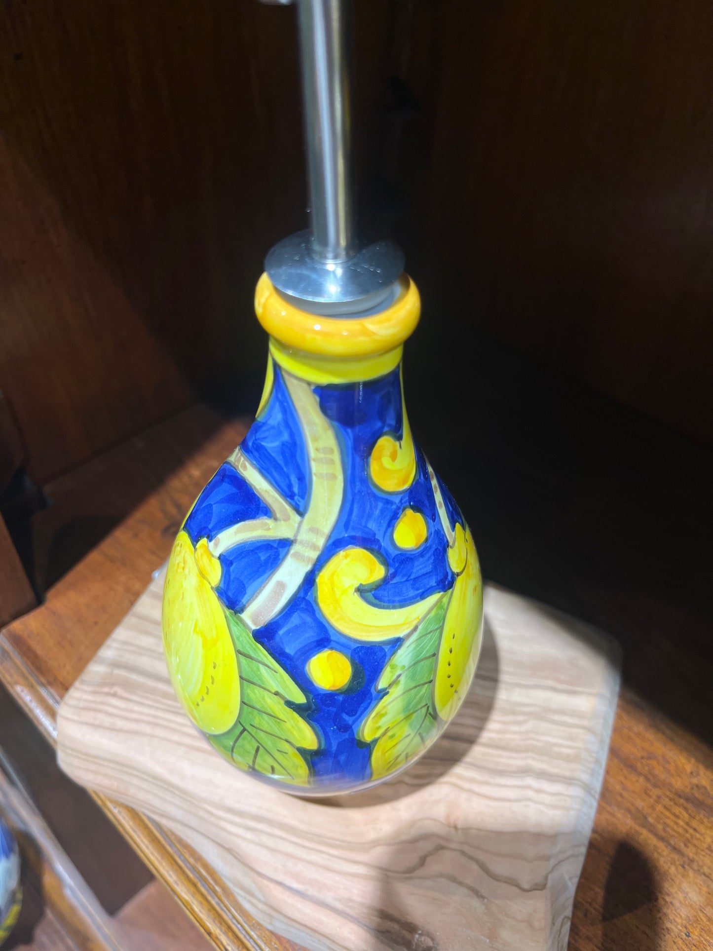 Ceramic oil dispenser