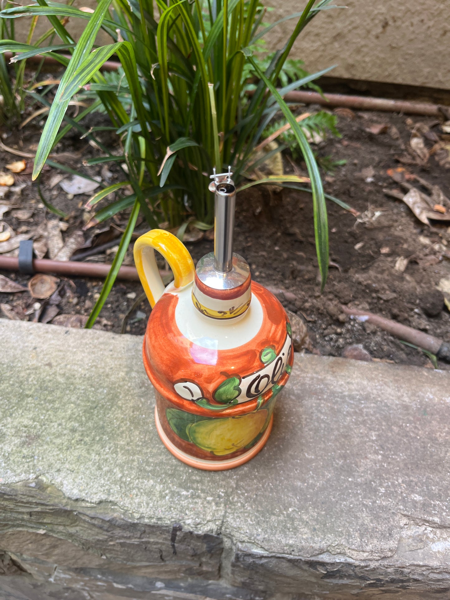 ceramic oil dispenser