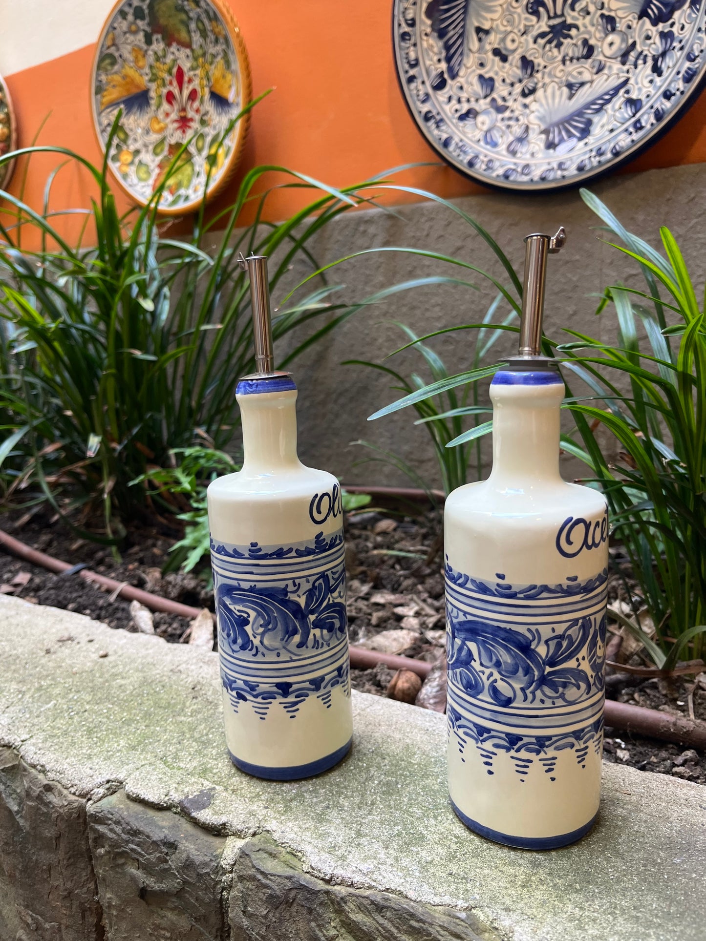 Ceramic oil dispenser