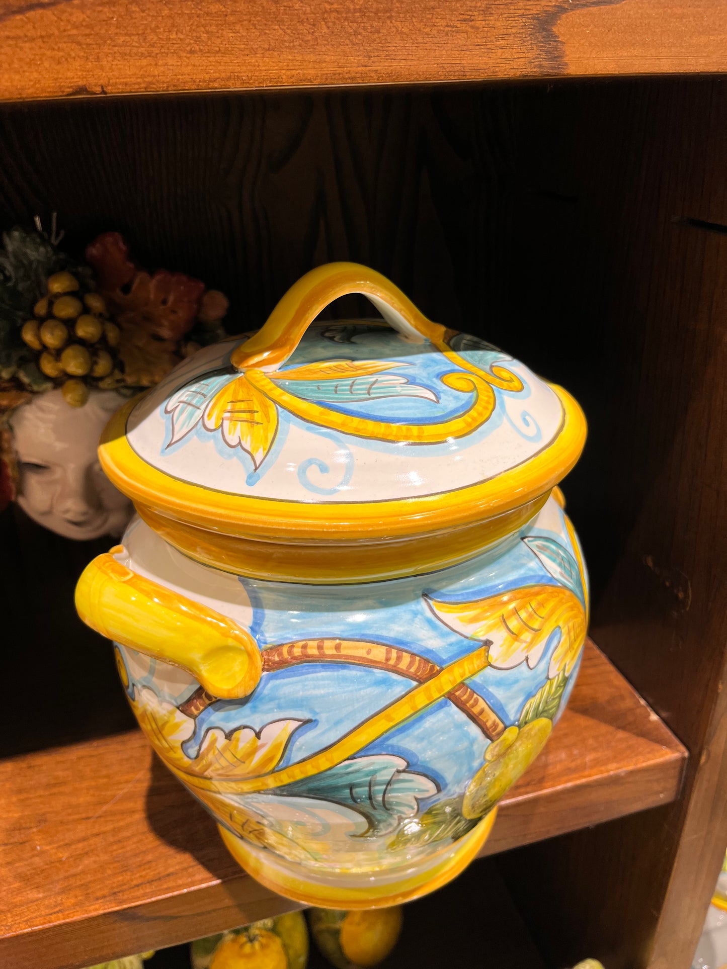 ceramic cookie jar