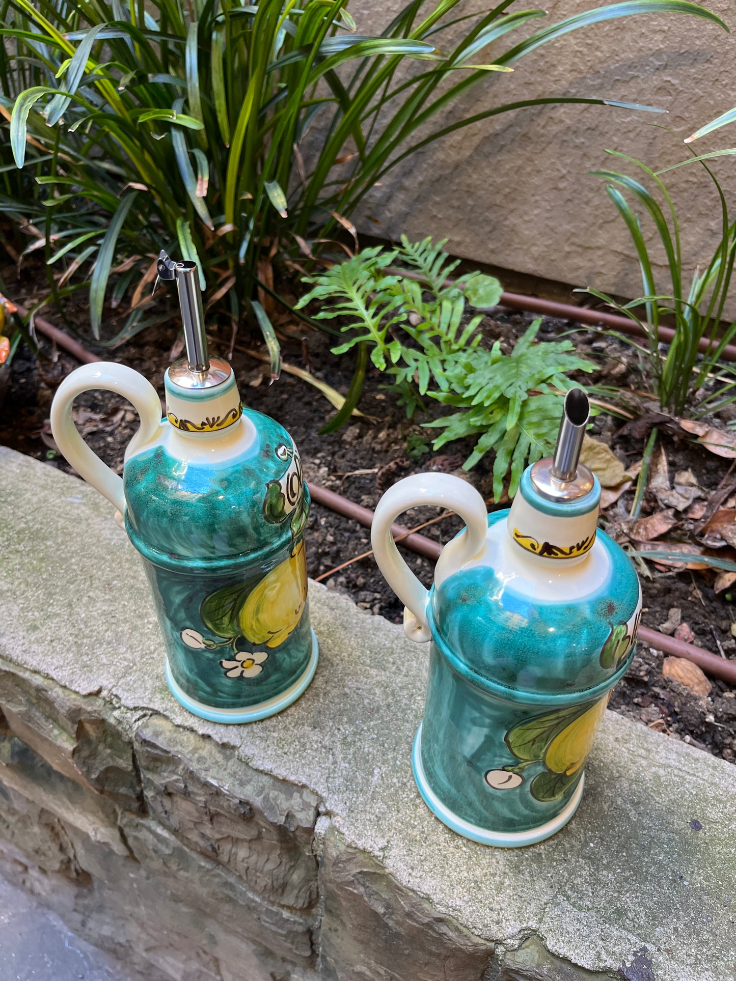 ceramic oil dispenser