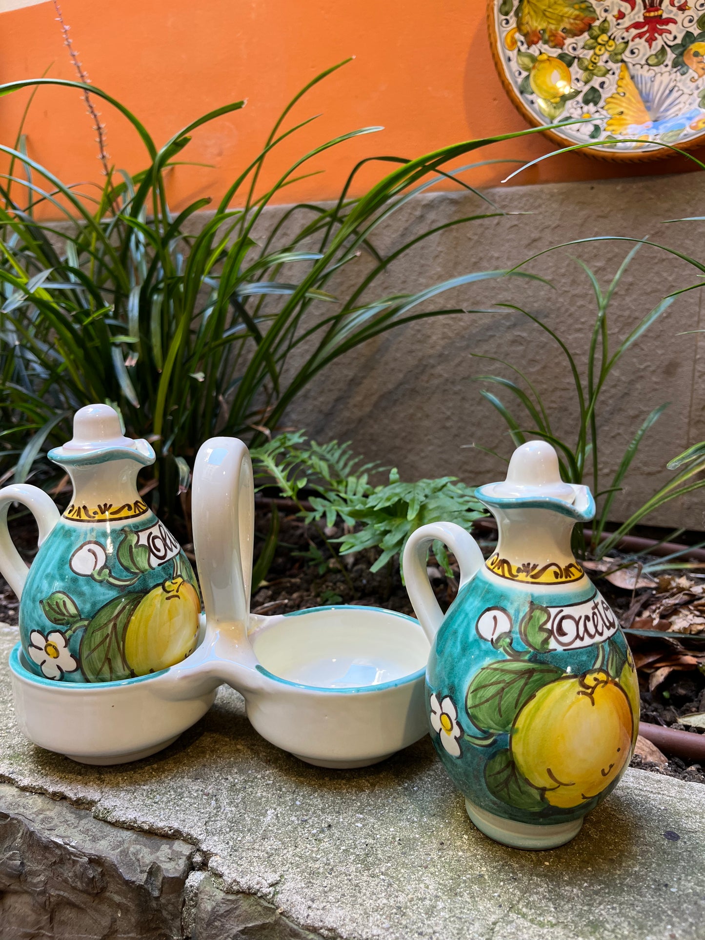 Ceramic oil and vinegar set