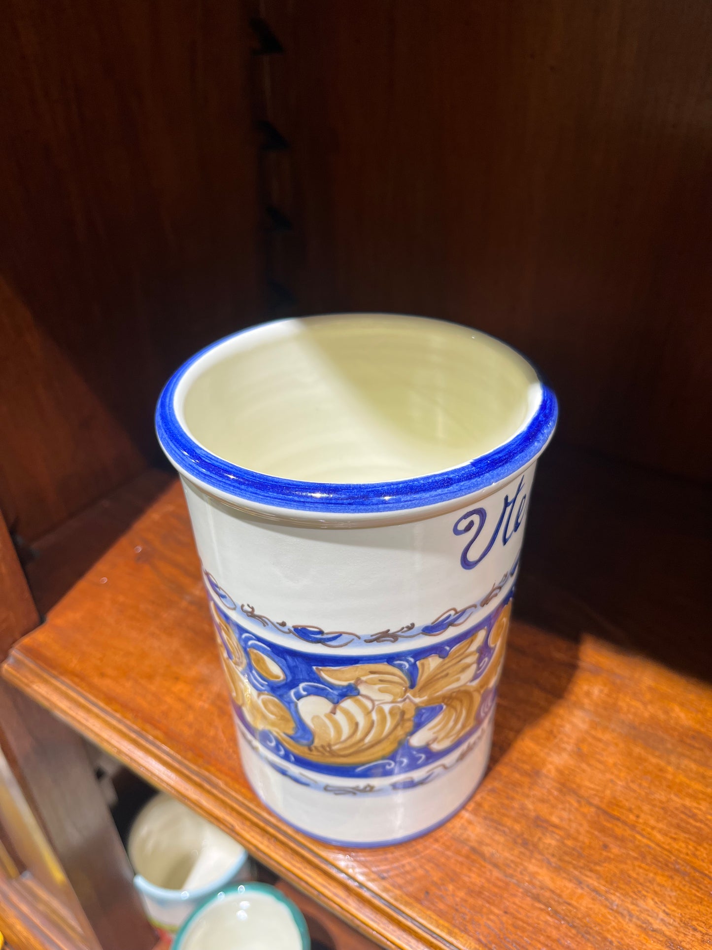 Ceramic utensil holder