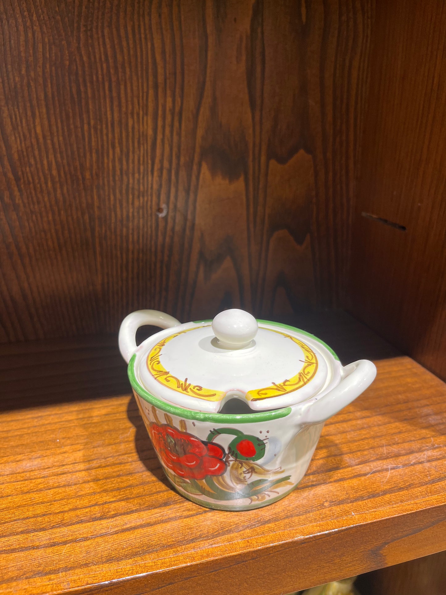 Ceramic cheese container