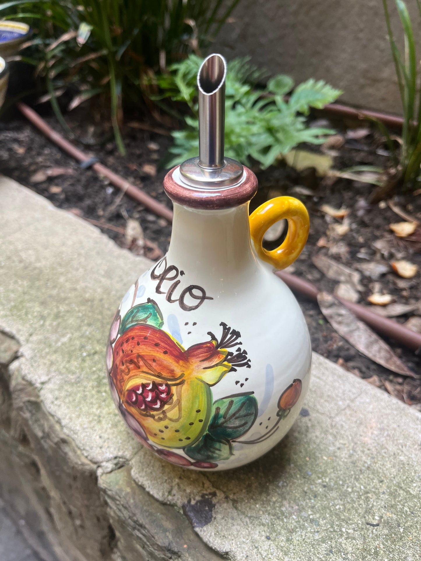ceramic oil dispenser
