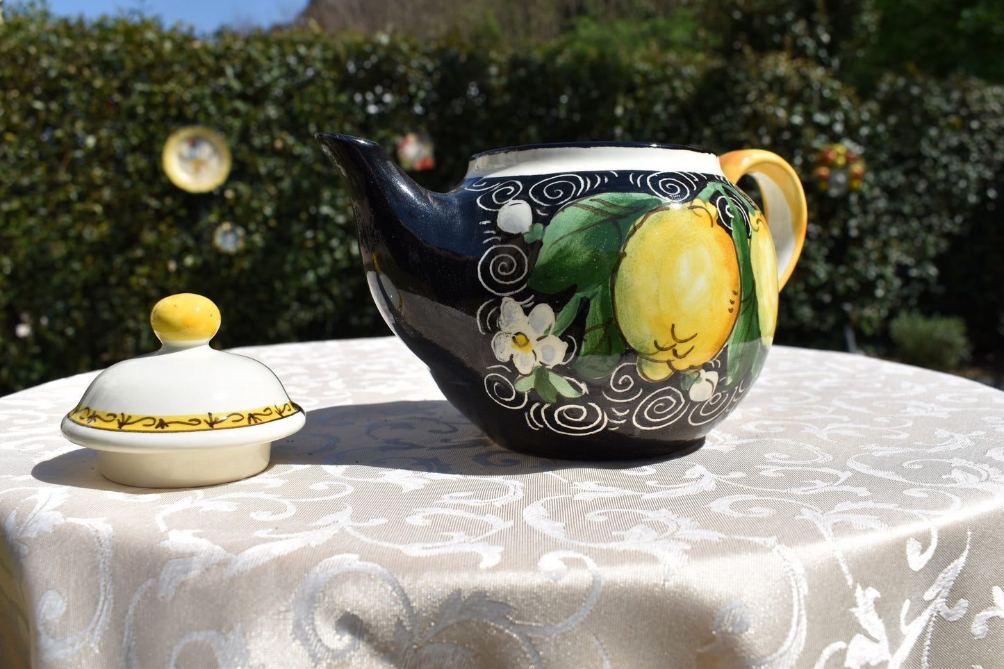 Teiera in ceramica