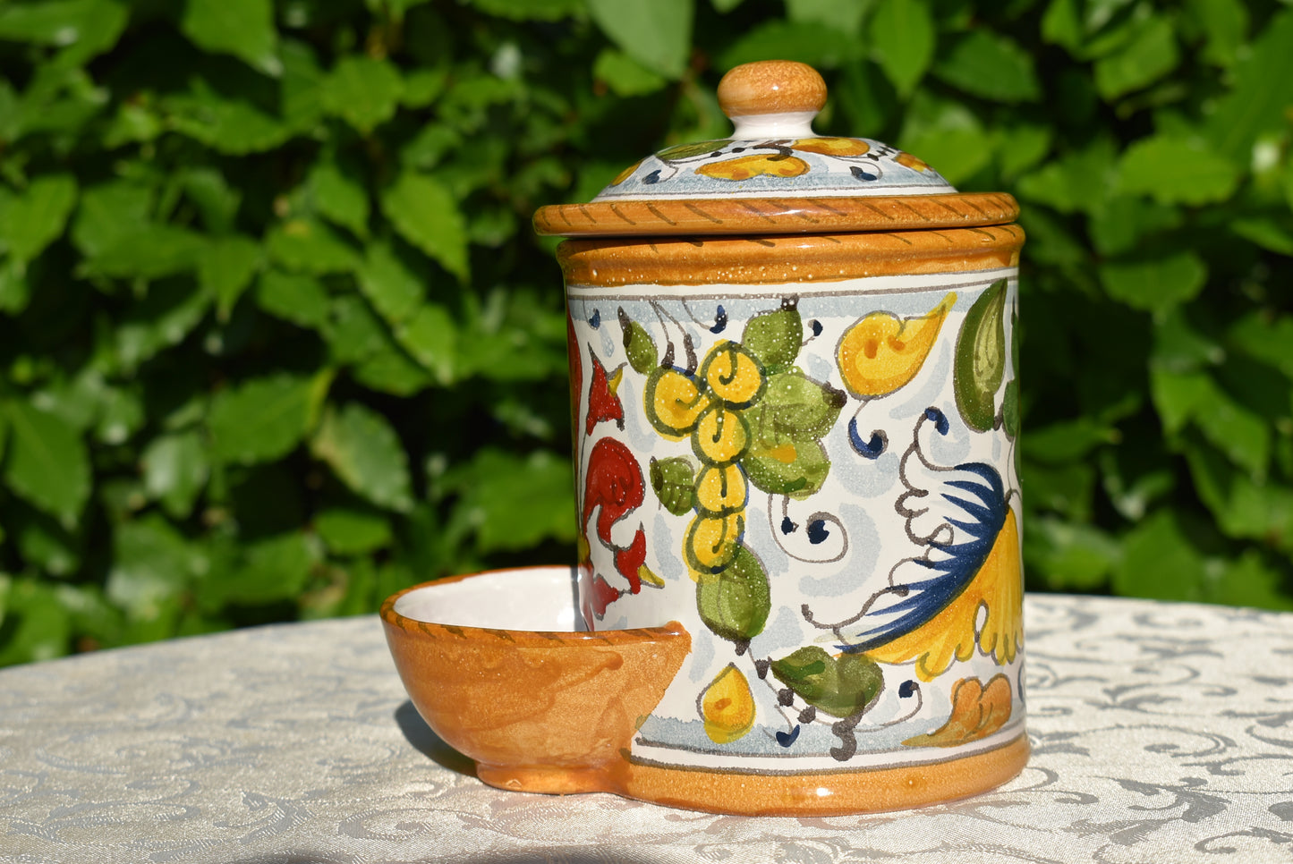 Ceramic container jar