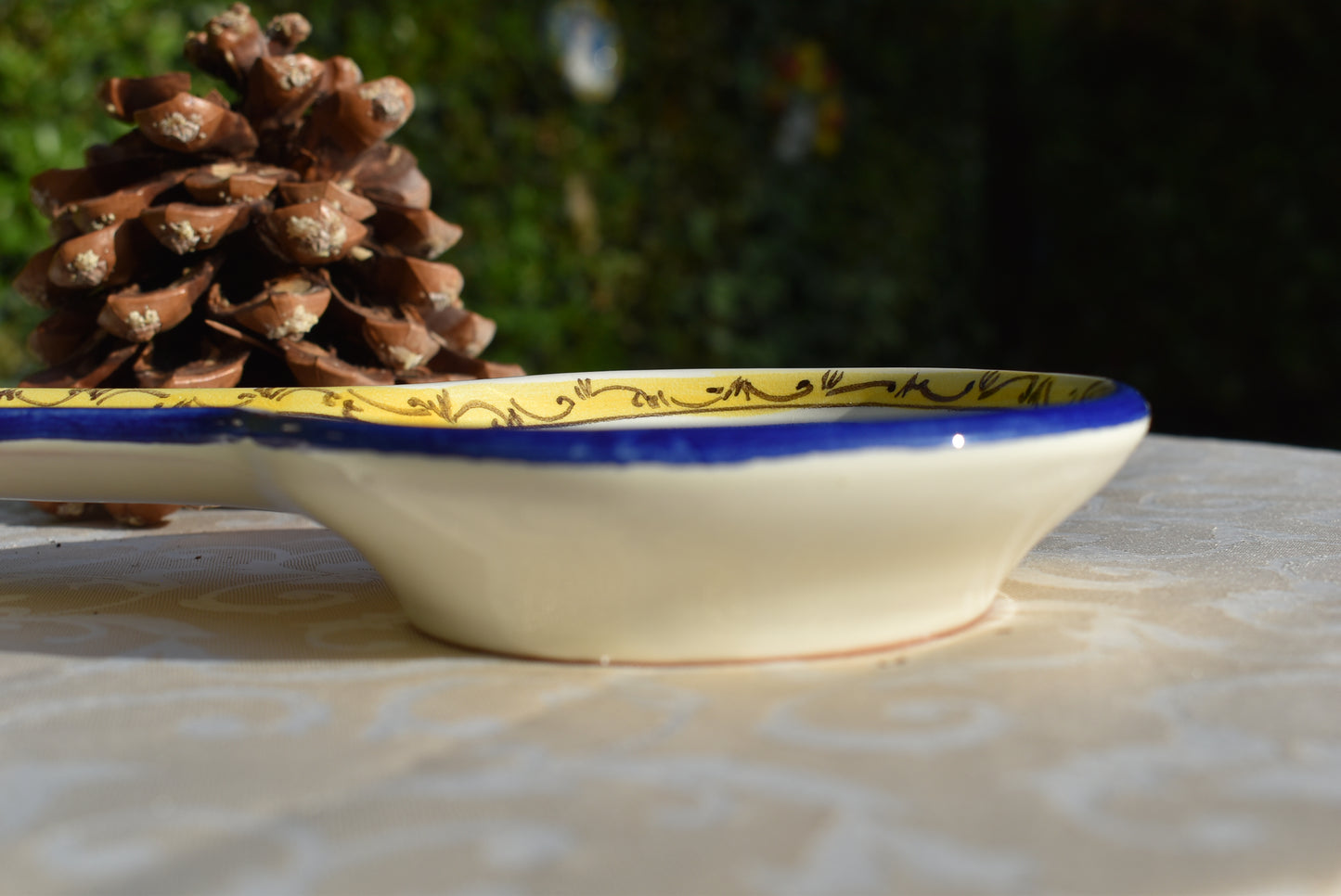 Poggiamestolo in ceramica