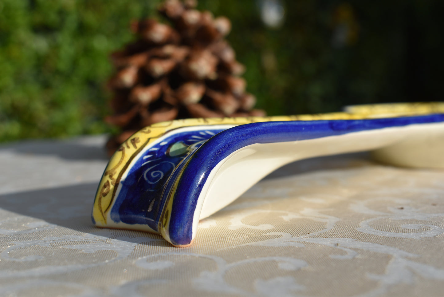 Poggiamestolo in ceramica