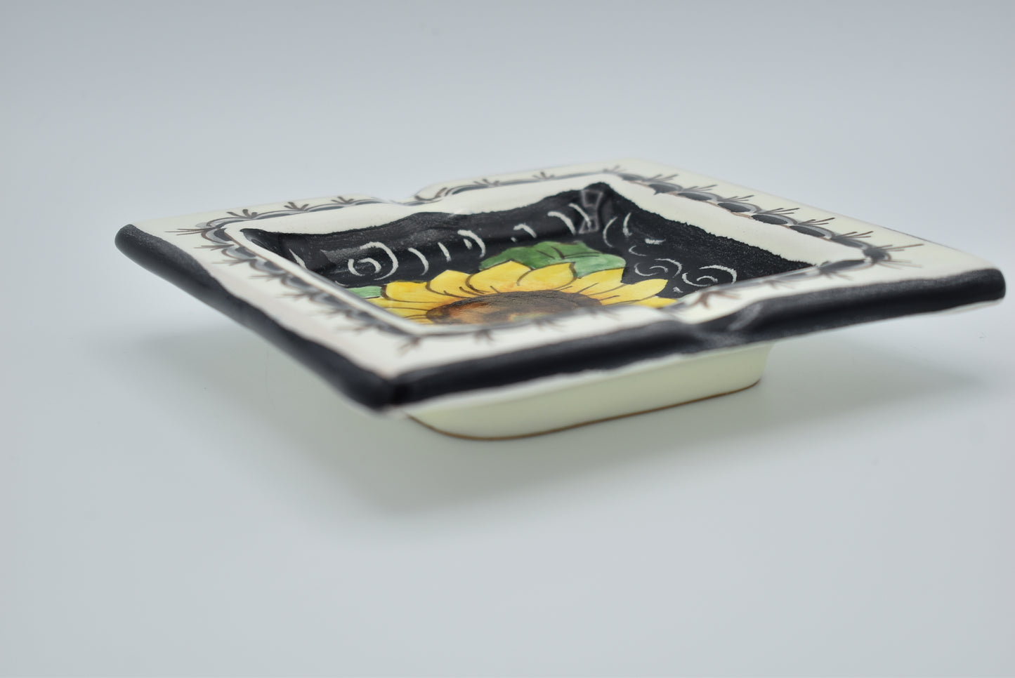 Posacenere in ceramica