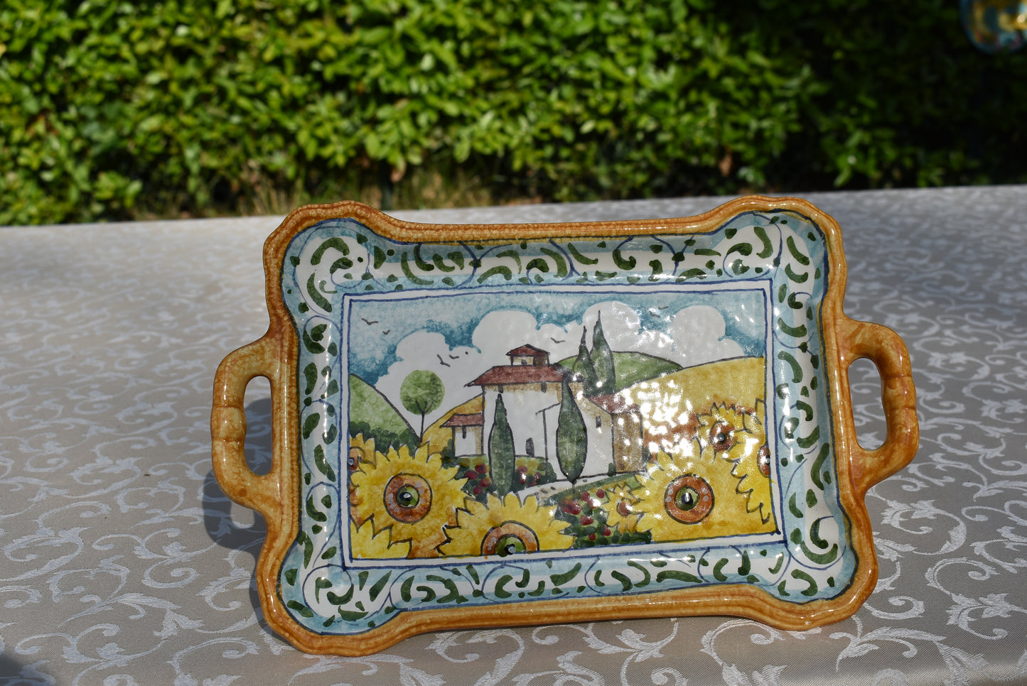 Ceramic tray with handle