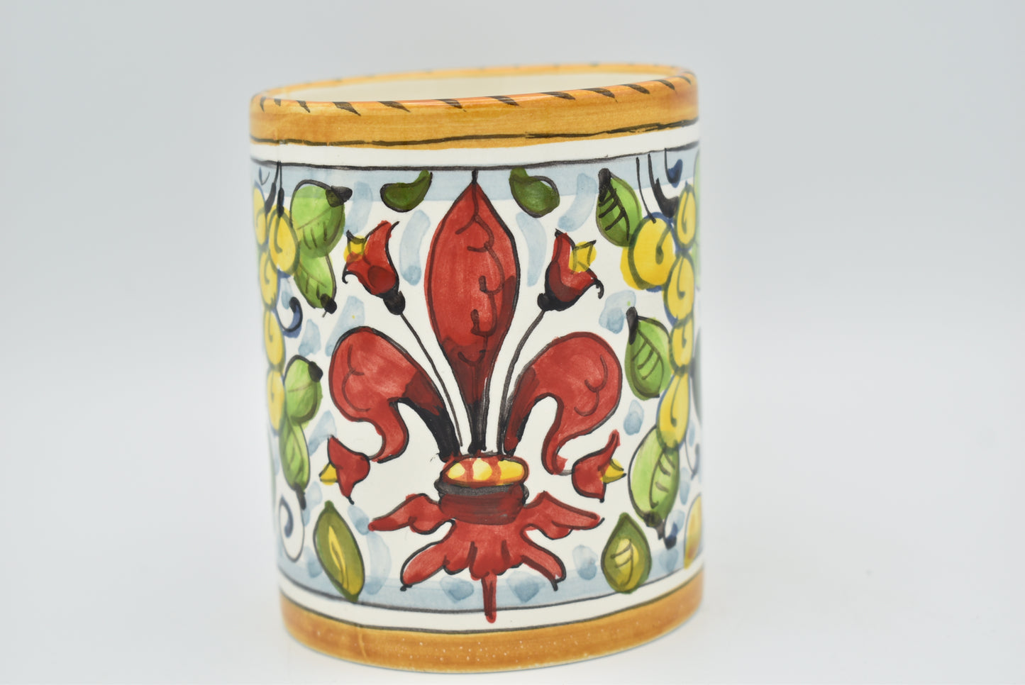 Tazza grande in ceramica fatta a mano