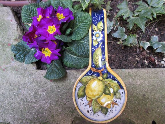 poggia cucchiaio in ceramica