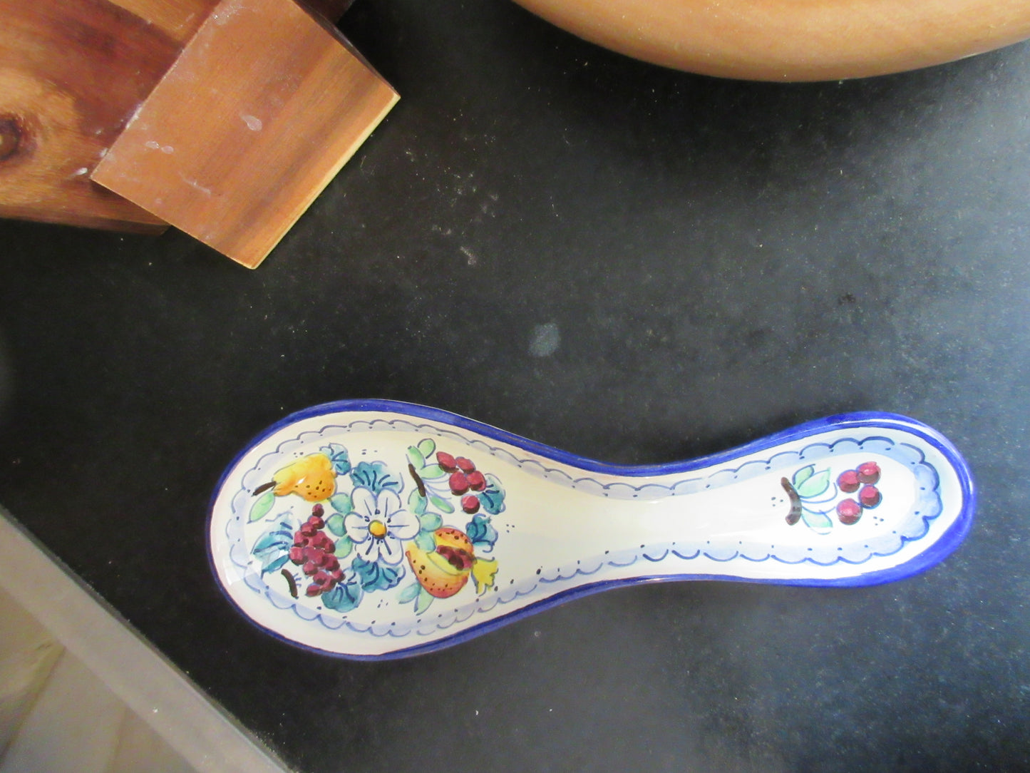 poggia cucchiaio in ceramica