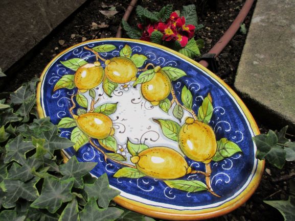 piatto di ceramica