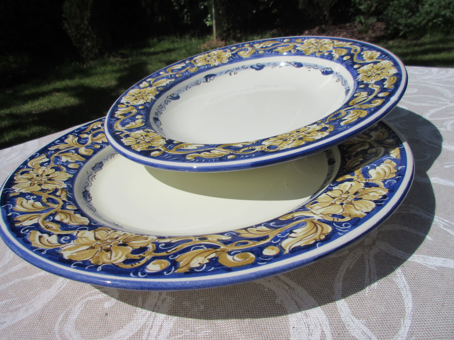 Piatti in ceramica