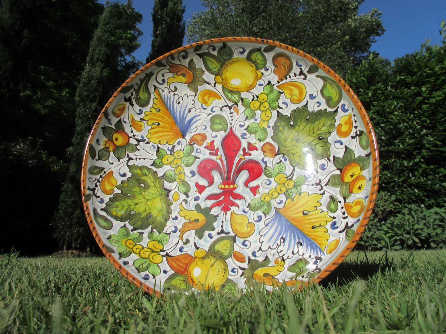 Bolo giglio in ceramica