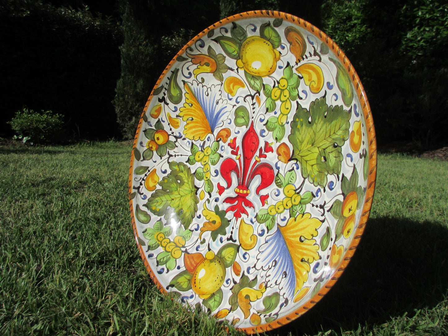 Bolo giglio in ceramica