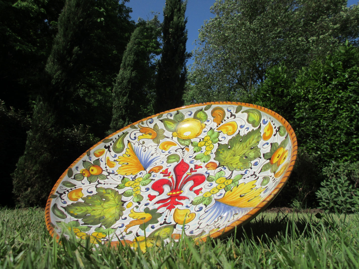 Bolo giglio in ceramica