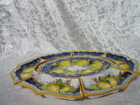 set di piatti in ceramica