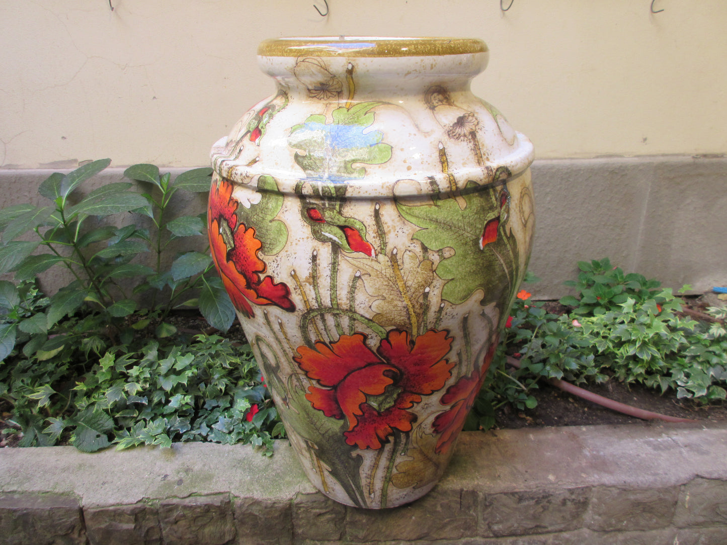urne in ceramica di grandi dimensioni