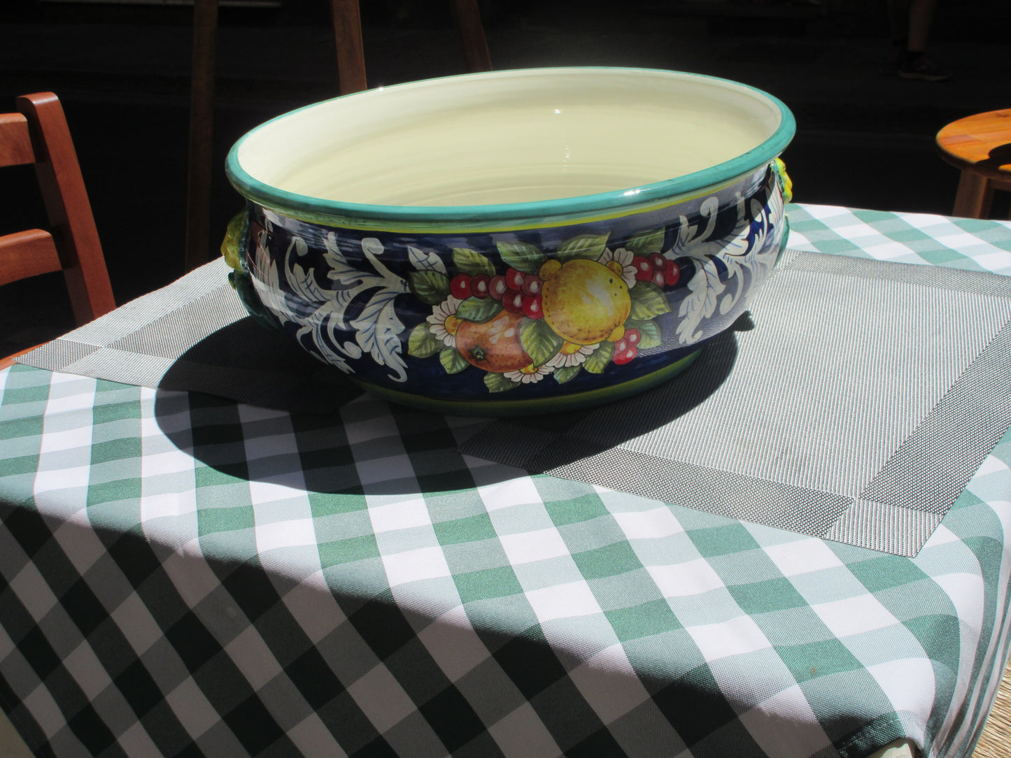 ceramic centerpiece bowl