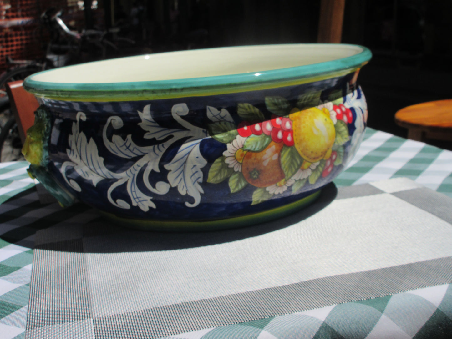 ceramic centerpiece bowl