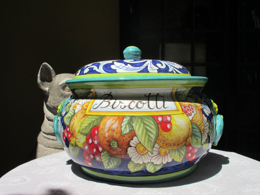 grande barattolo di biscotti in ceramica