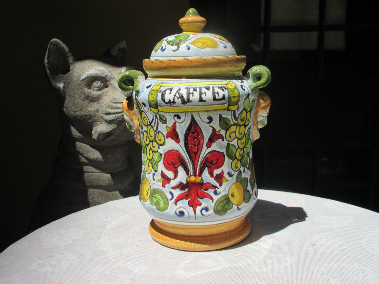 contenitore in ceramica