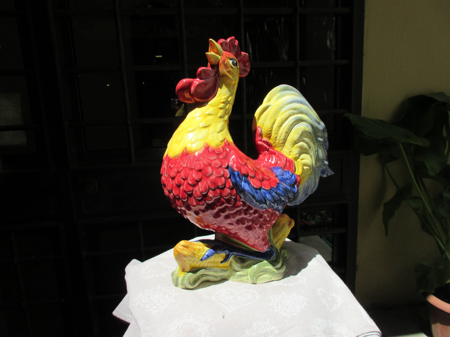 Gallo in ceramica