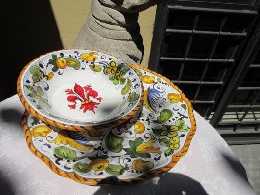 Ceramic dishes set