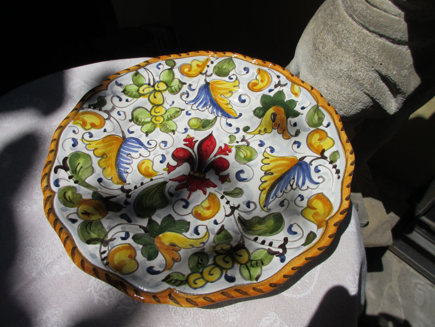 Set di piatti in ceramica