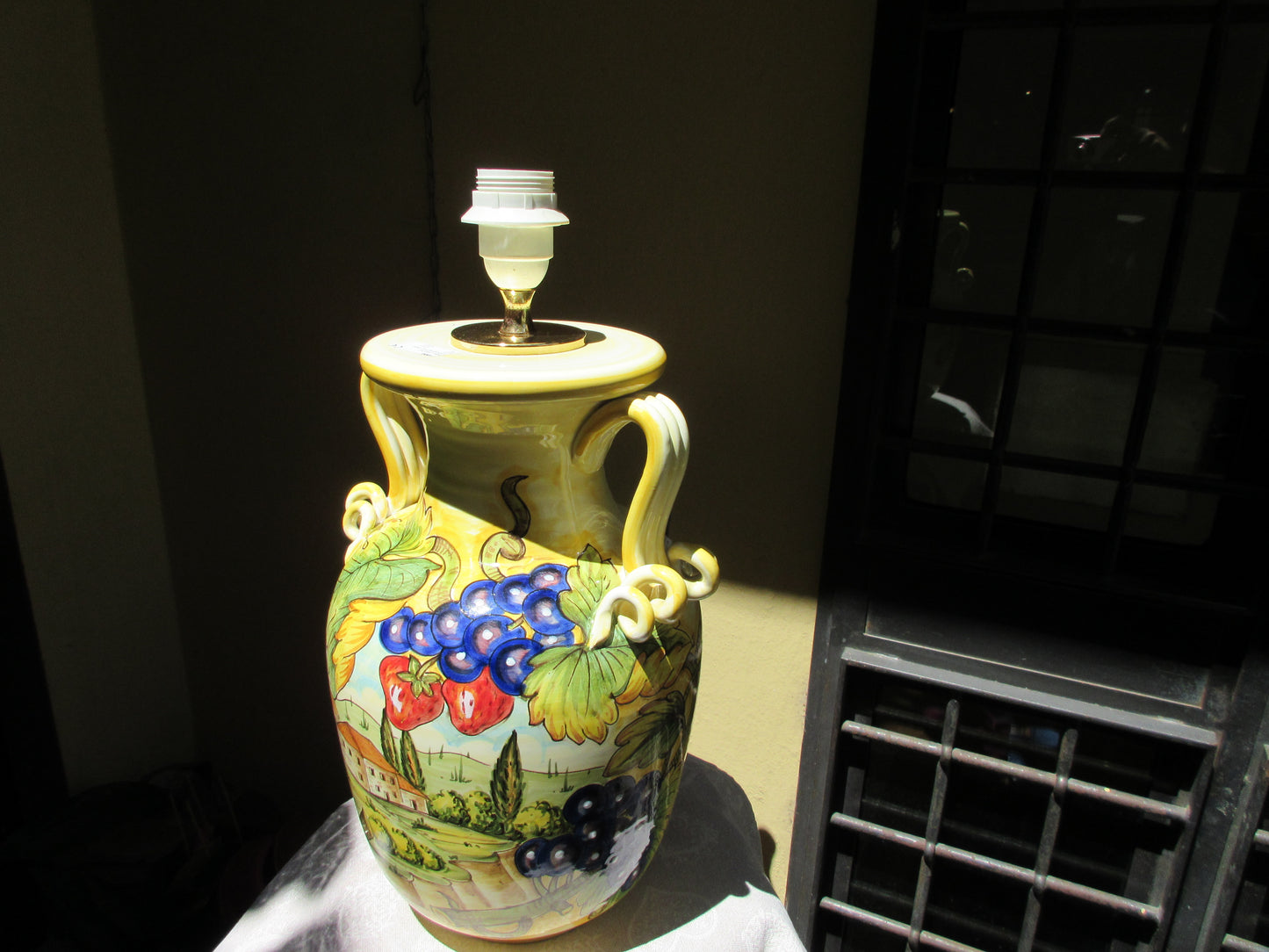 Base della lampada in ceramica