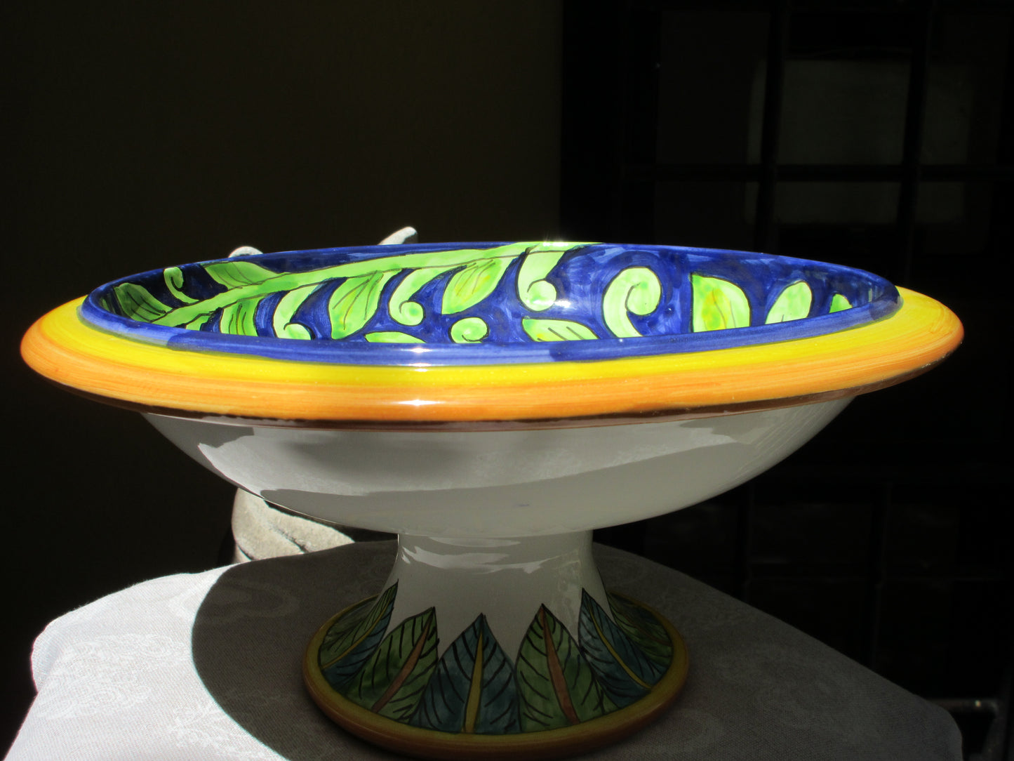 Centrotavola in ceramica