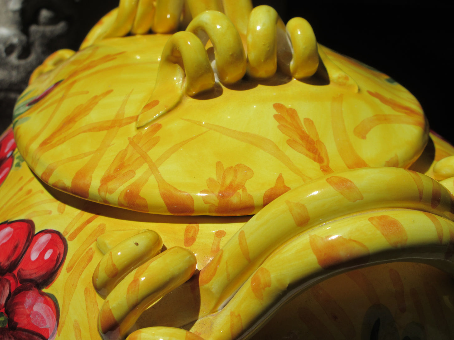 zuppiera in ceramica