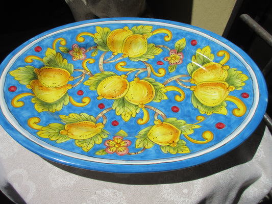 piatto di ceramica