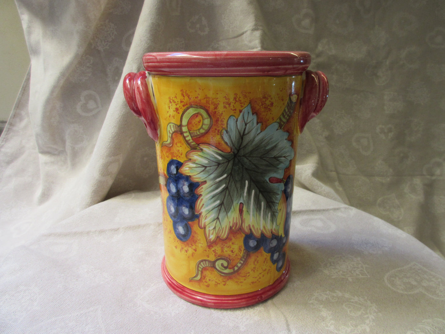 Ceramic utensil holder