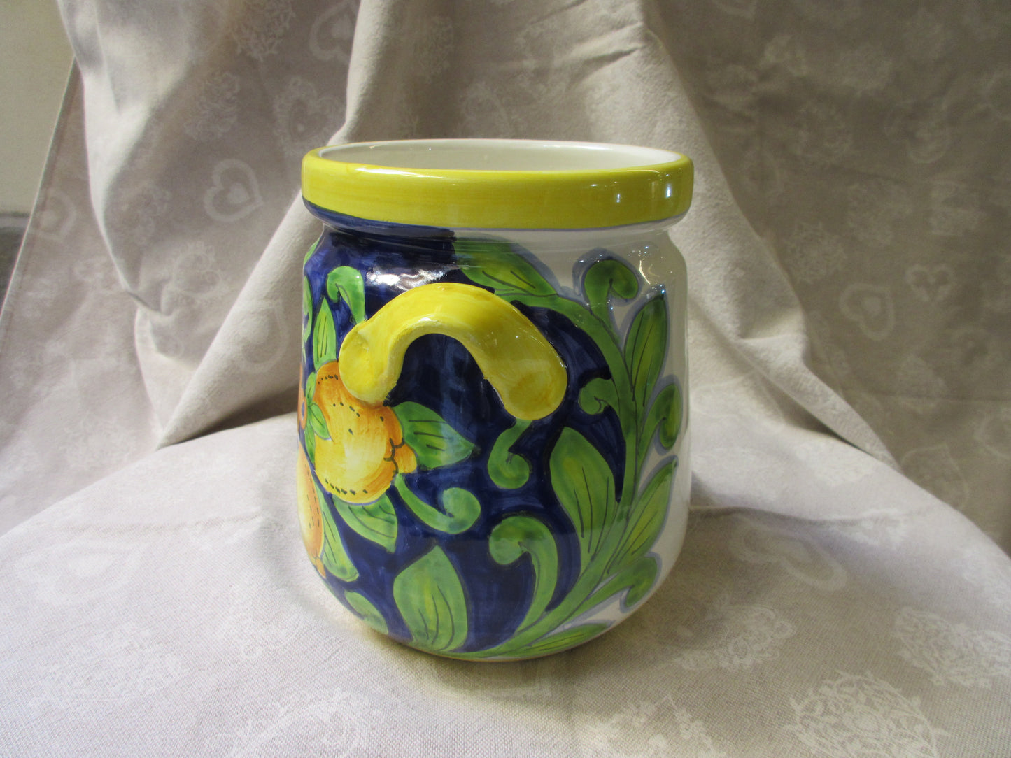 Portautensili in ceramica