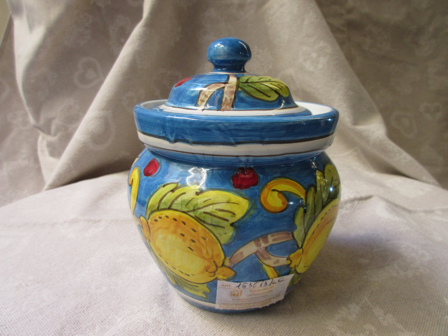 contenitore in ceramica