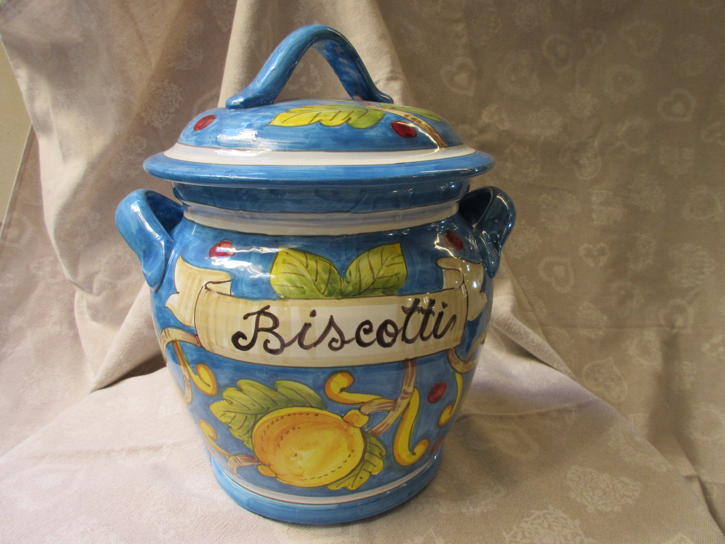 Ceramic cookie jar