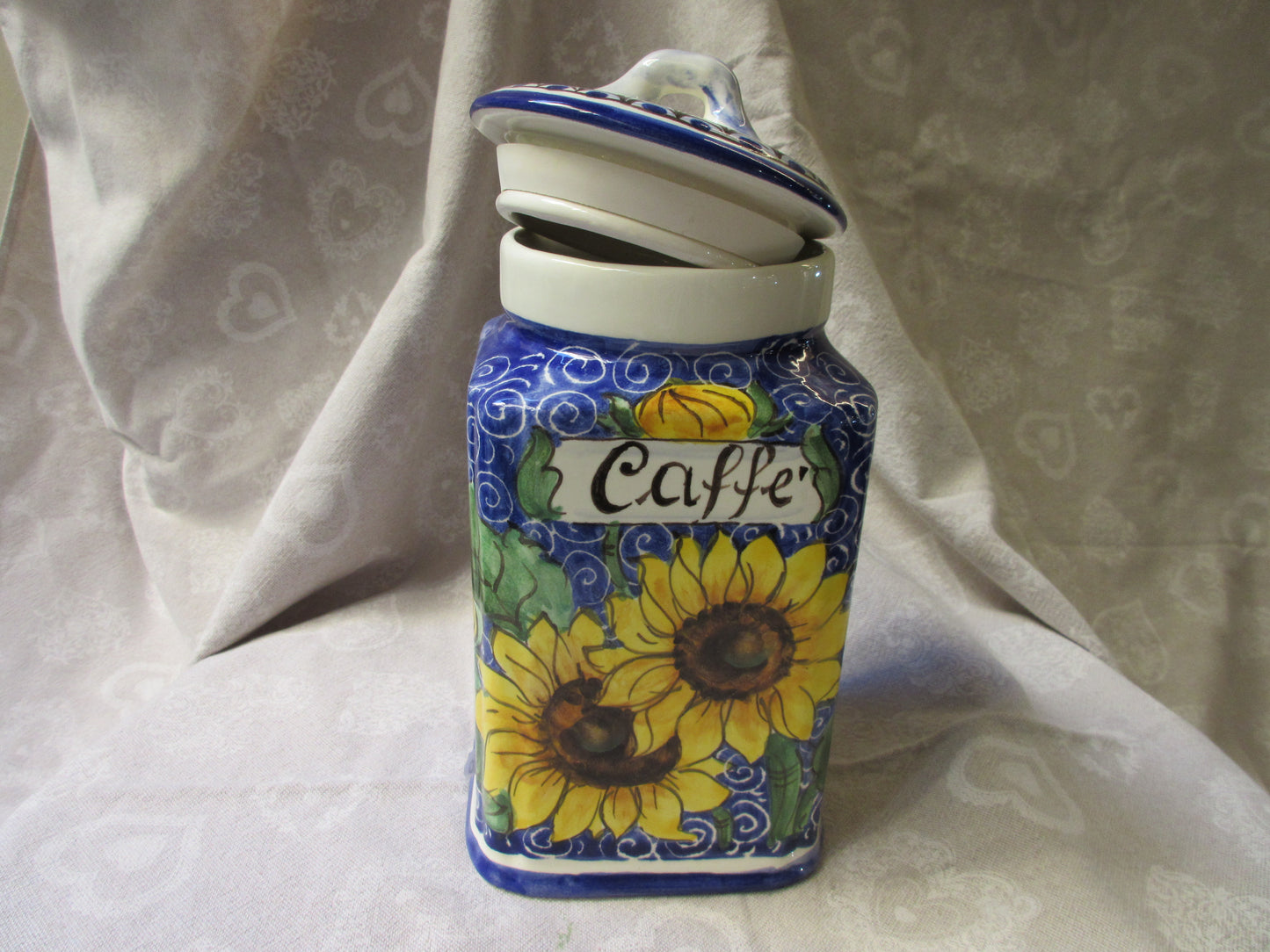 contenitore in ceramica