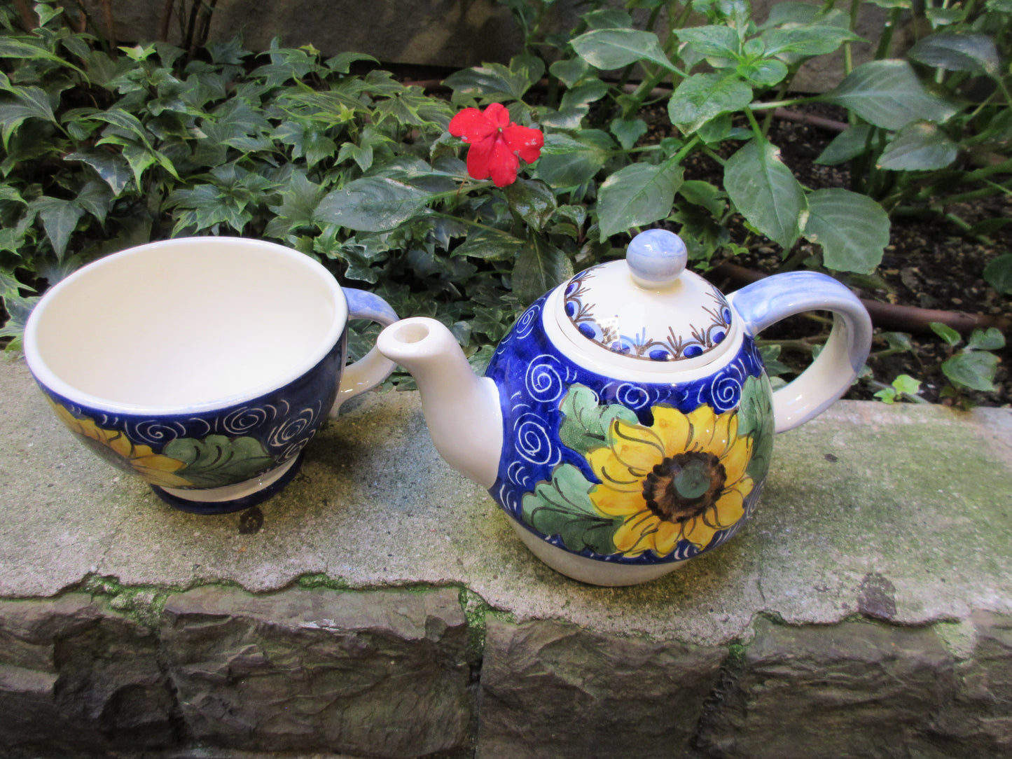 Teiera in ceramica