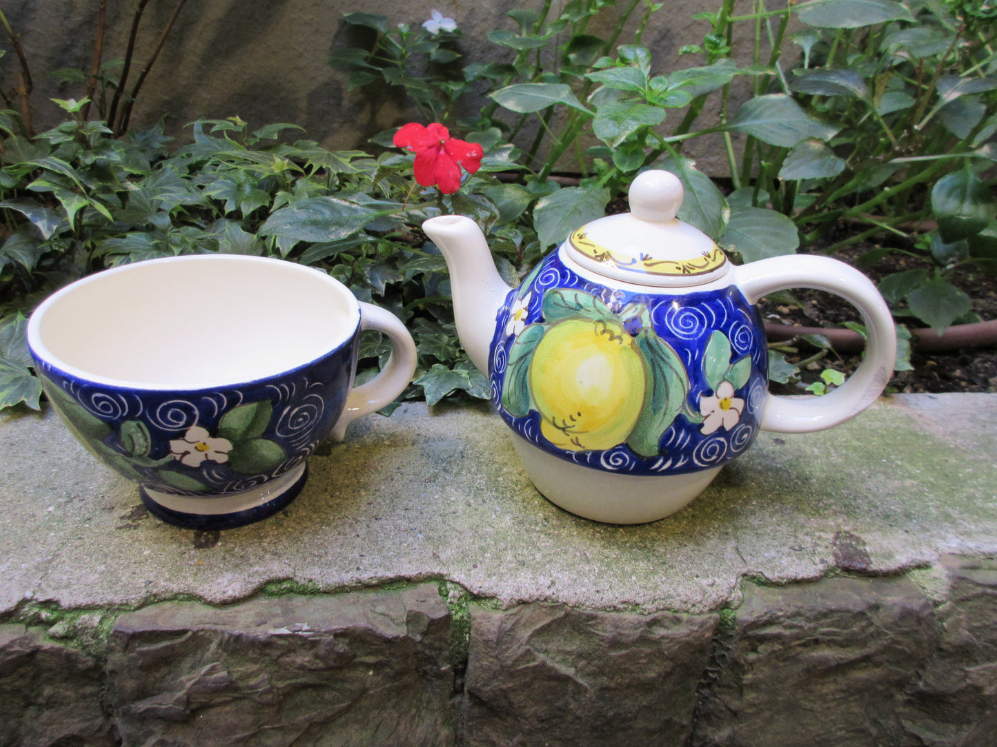 Teiera in ceramica