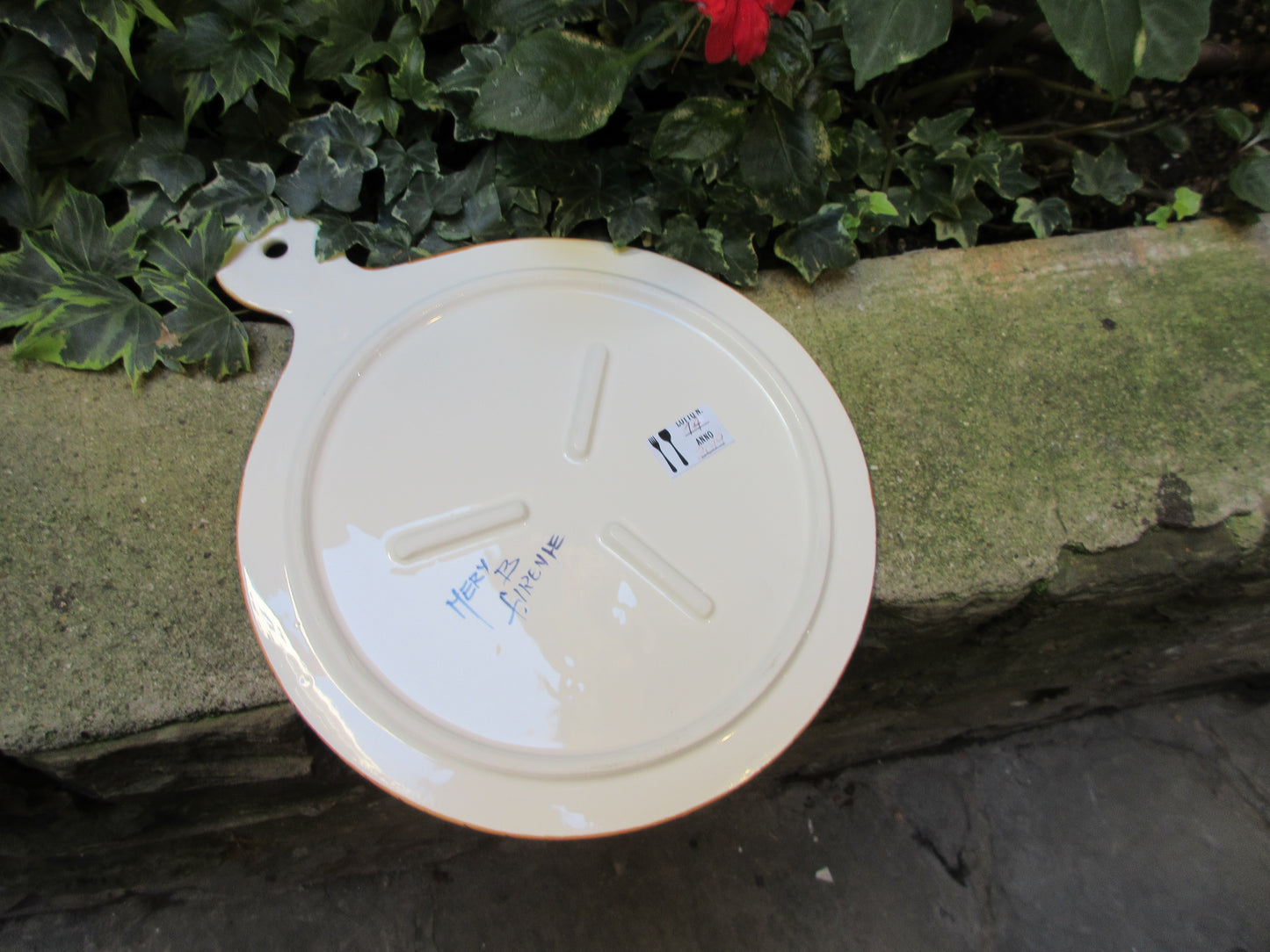 ceramic trivet