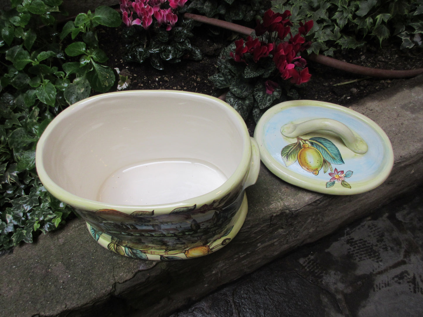 ceramic cookie jar for kitchen