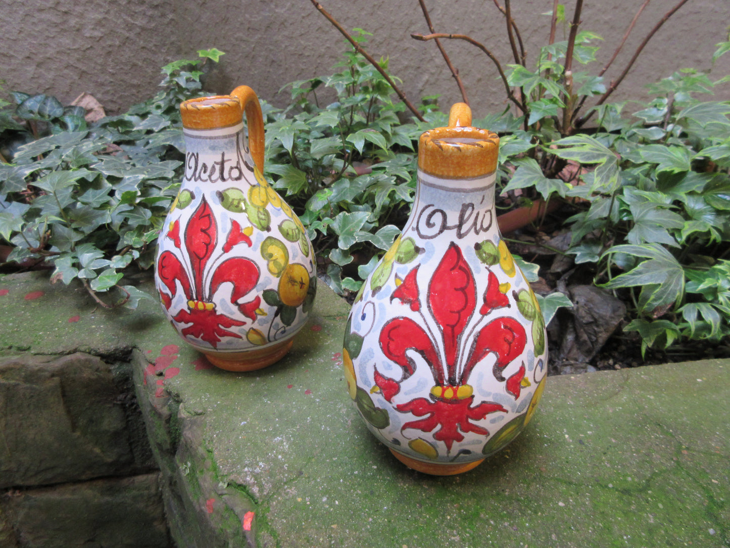 ceramic oil and vinegar set