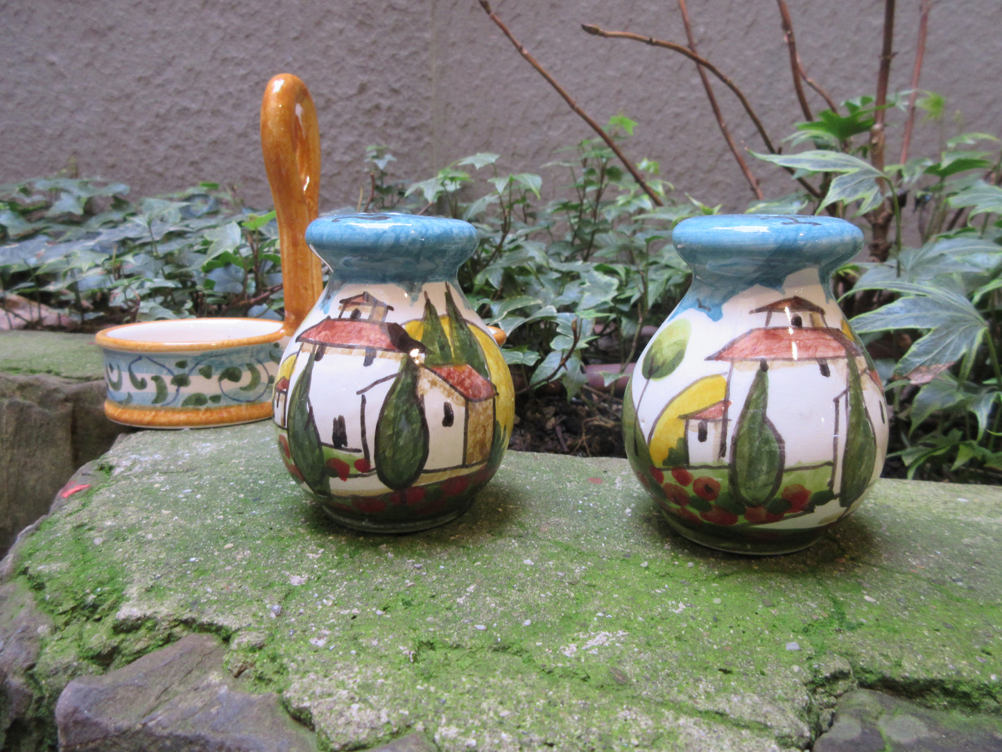 ceramic salt and pepper shakers