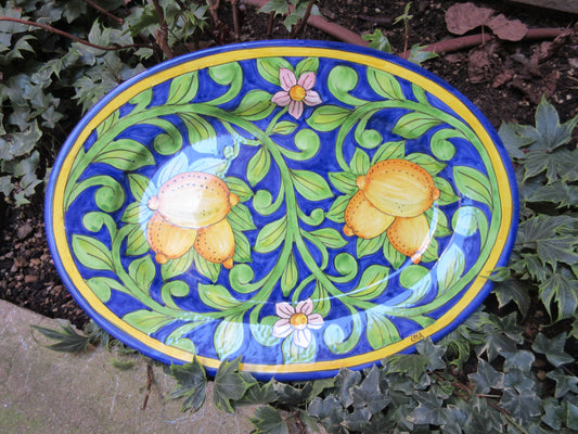 Piatto in ceramica